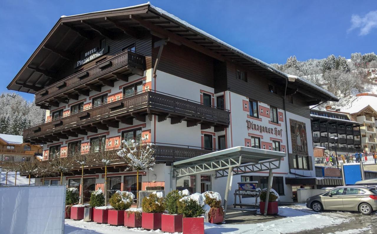 Hotel Pinzgauerhof - Inclusive Evening Dinner Saalbach-Hinterglemm Exteriör bild