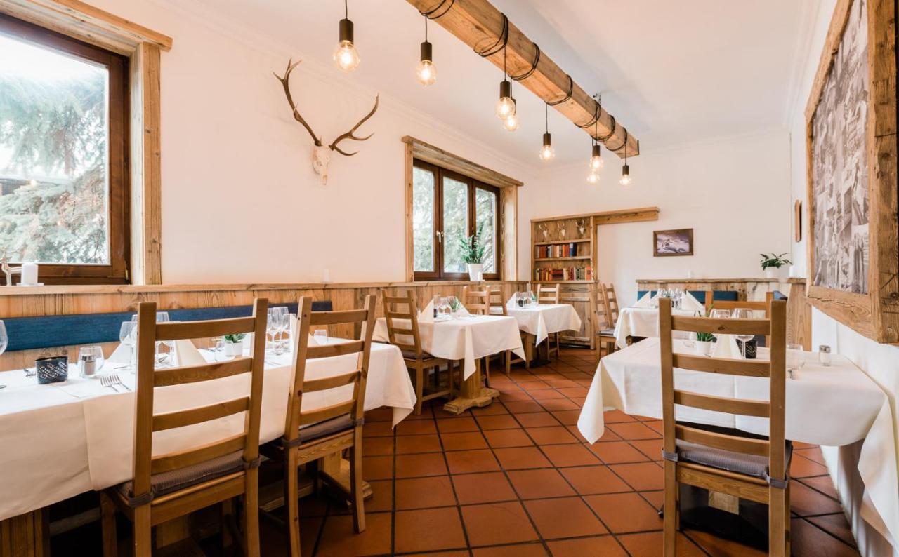 Hotel Pinzgauerhof - Inclusive Evening Dinner Saalbach-Hinterglemm Exteriör bild