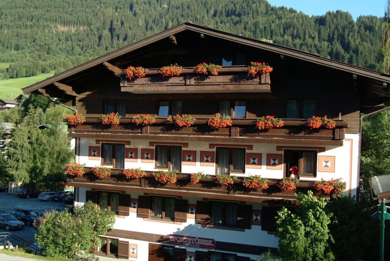Heart Hotel Pinzgauerhof Saalbach-Hinterglemm Exteriör bild